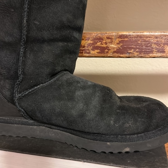 UGG Black Tall Classic Knee Boots Shearling Suede Leather Fleece Lined - Picture 4 of 15